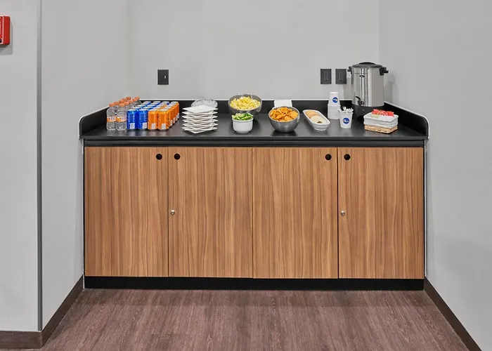 Express By Marriott Ciudad De La 3*