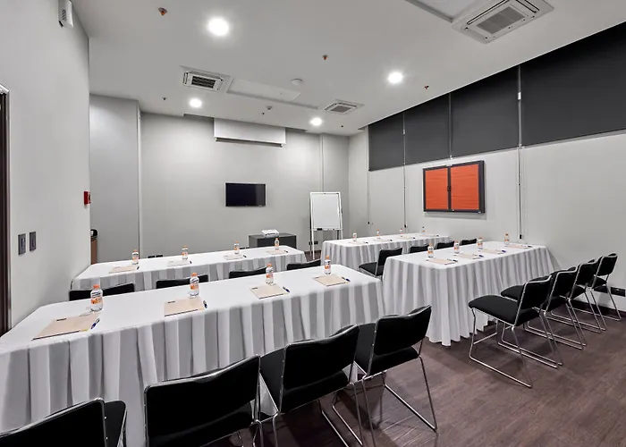Hotel Express By Marriott Ciudad De La Mexico City